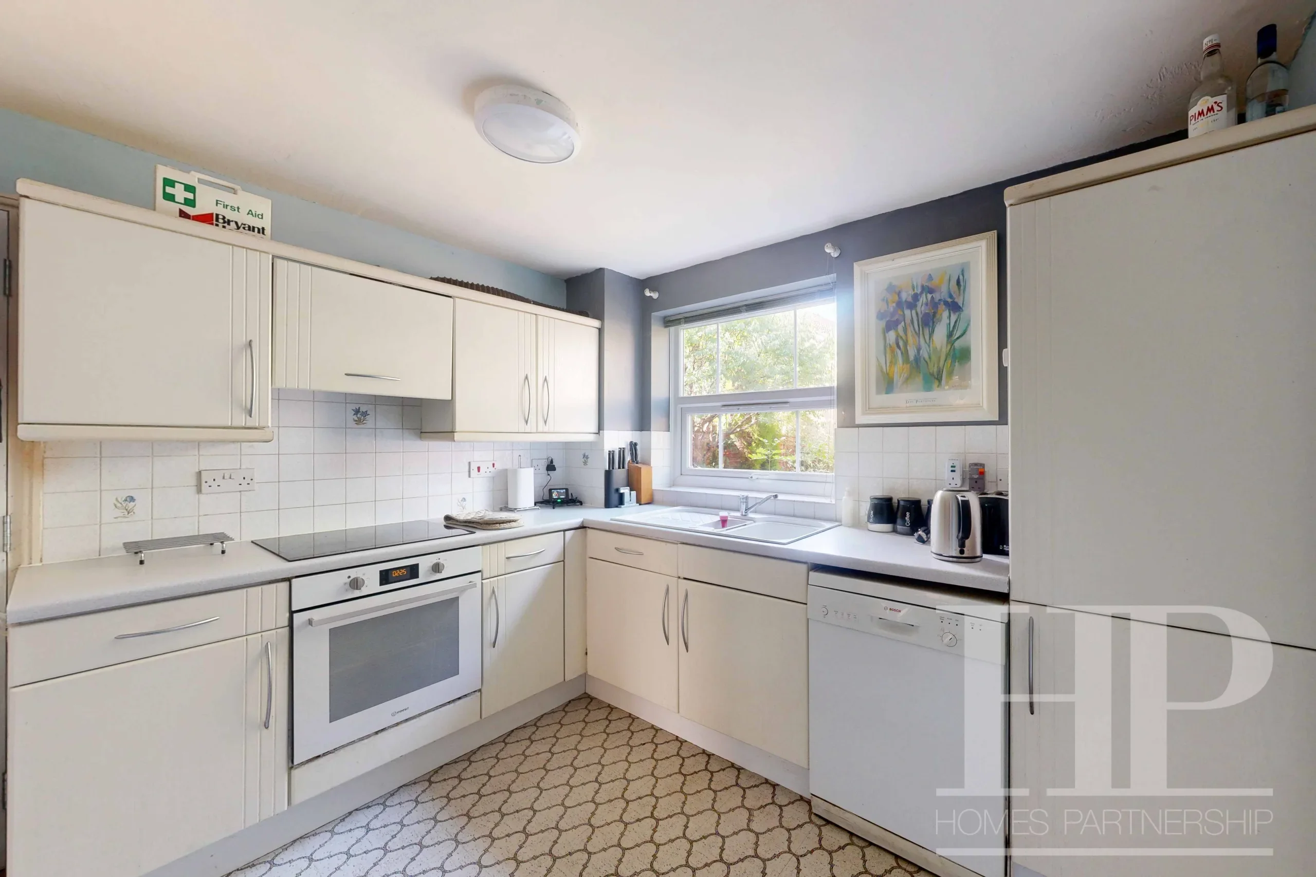 Flat Franklin Road in Crawley