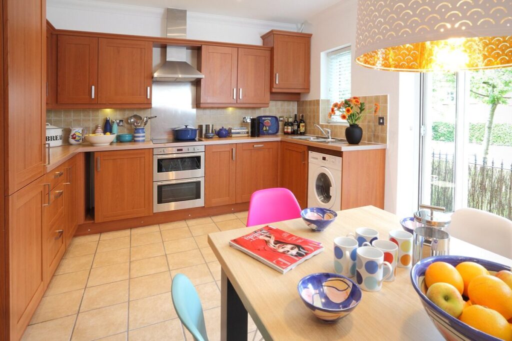 House Jekyll Close in Stoke Gifford