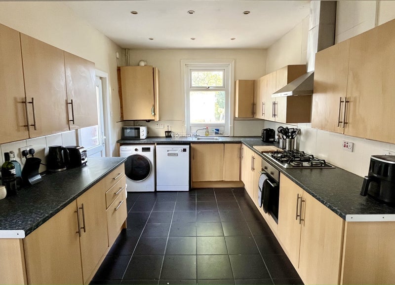 Room Aigburth Road in Liverpool