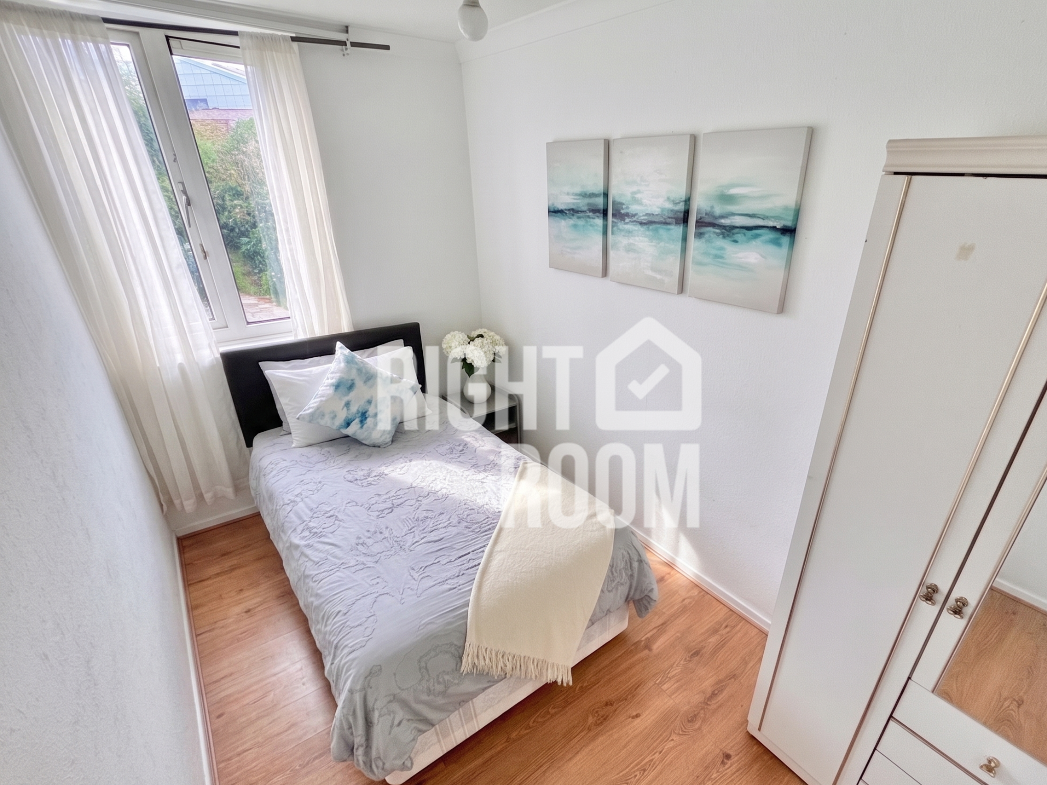 Flat Goodinge Close in London