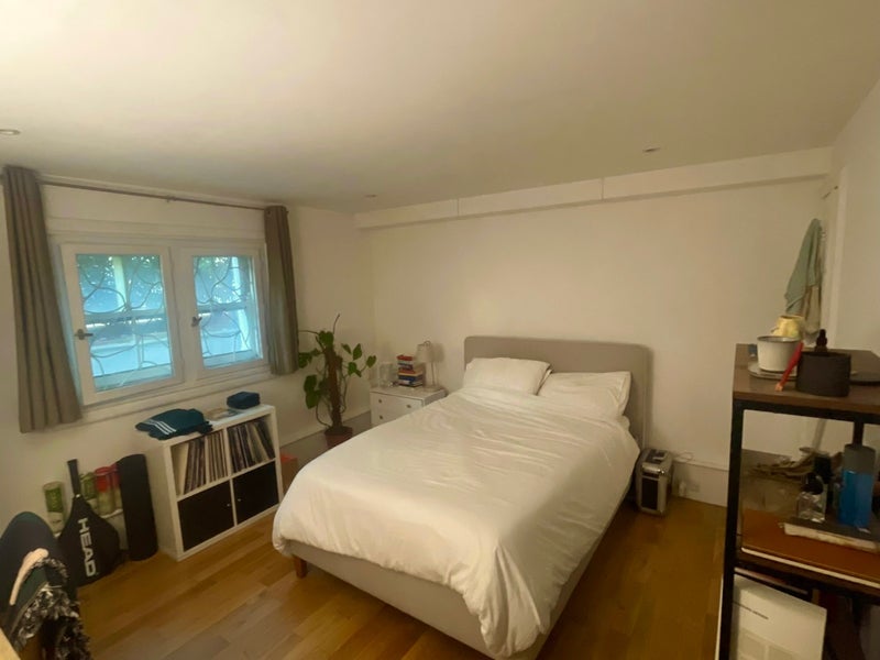 Room Balls Pond Road in Greater London