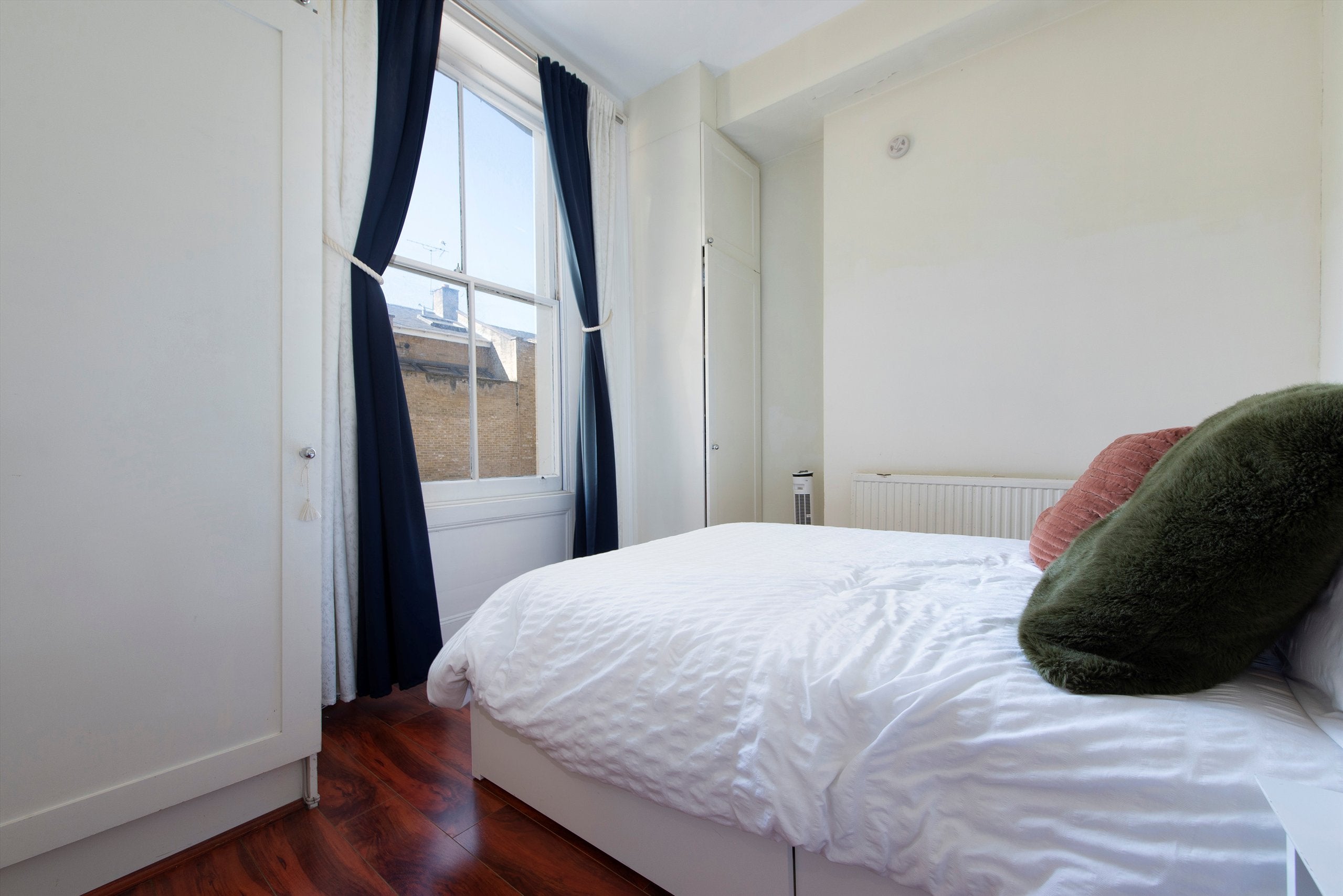 Flat Warwick Avenue in City of Westminster