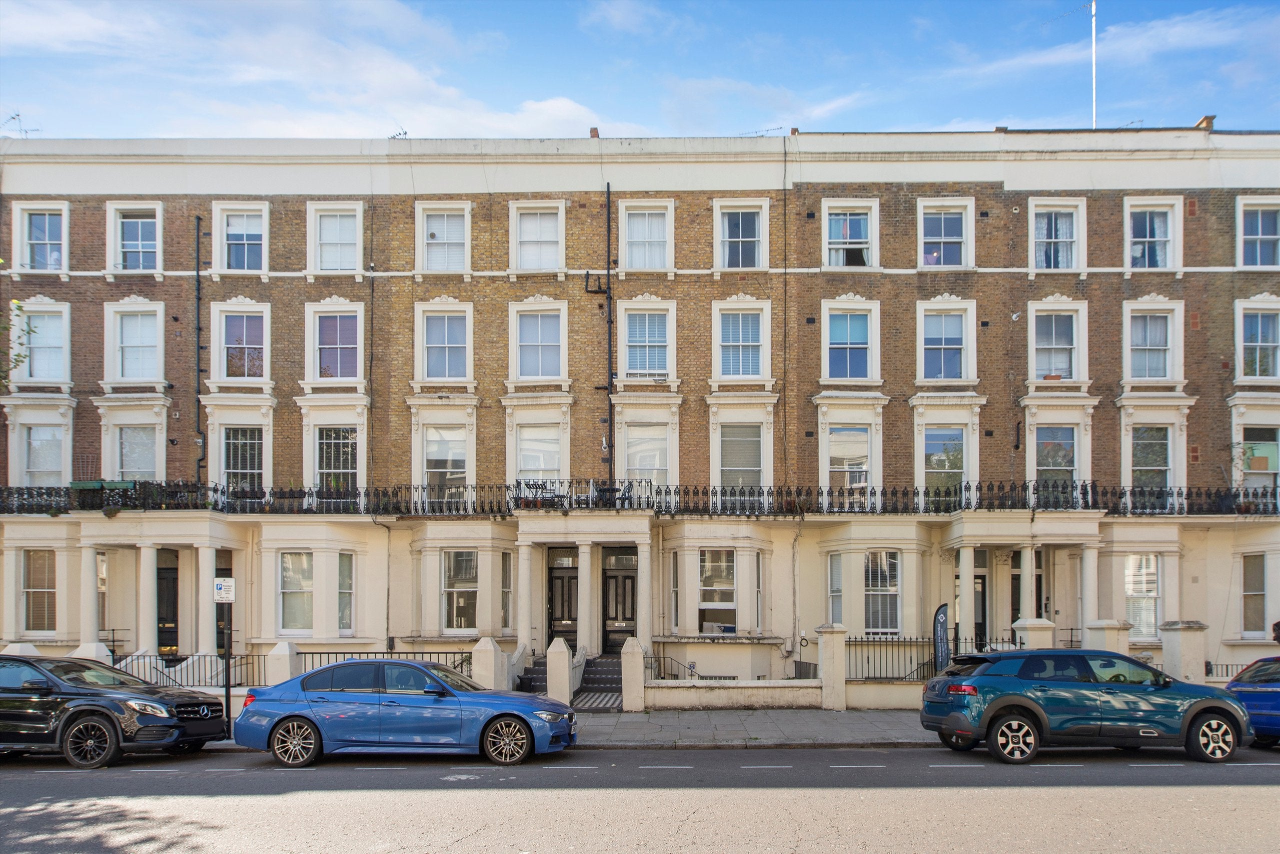 Flat Warwick Avenue in City of Westminster