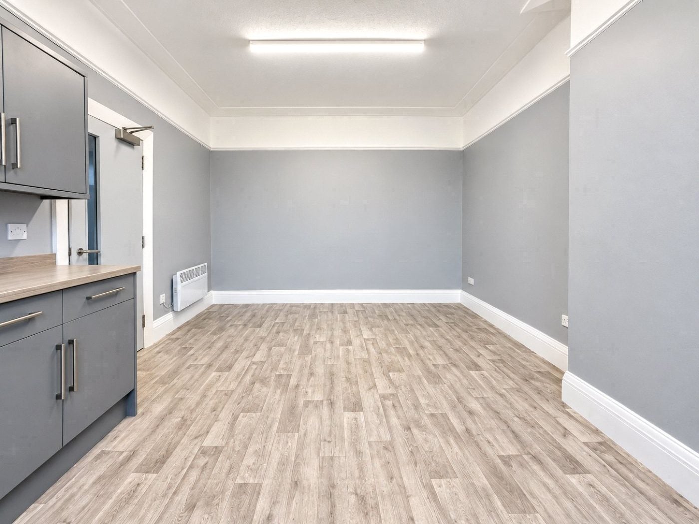 Flat Henleaze Road in Bristol