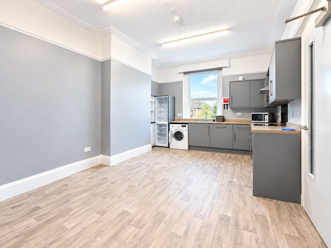 Flat Henleaze Road in Bristol