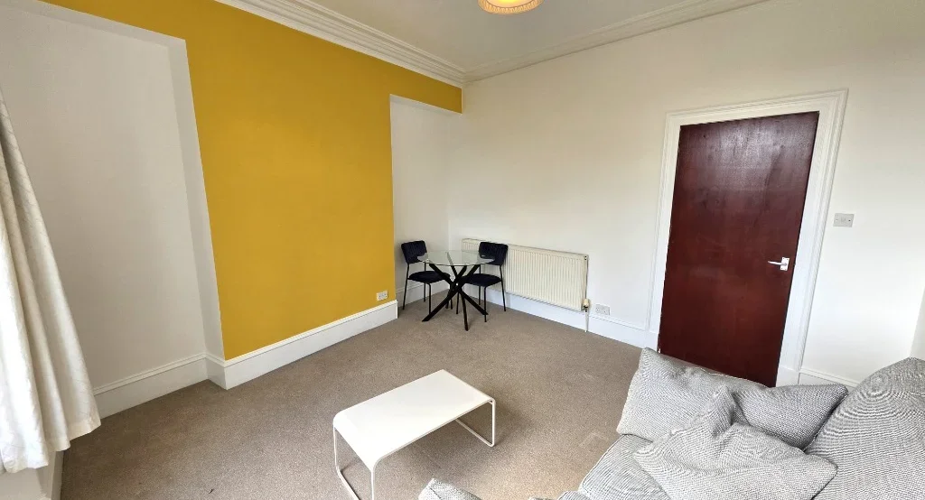 Flat Mid Stocket Road in Aberdeen City