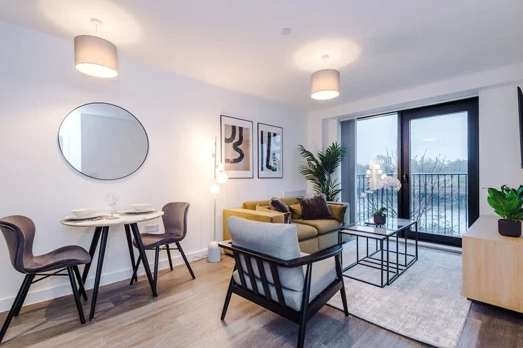 Flat Ordsall Lane in Salford