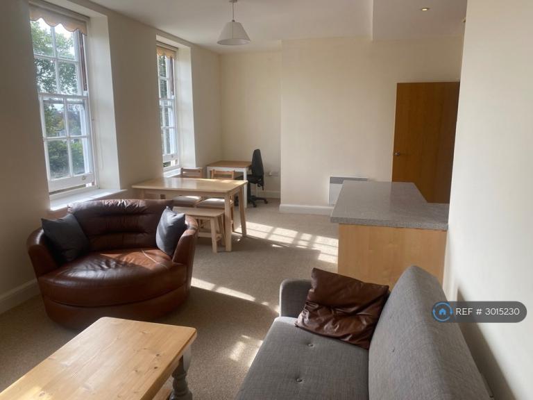 Flat Thomas Wyatt Close in Norwich