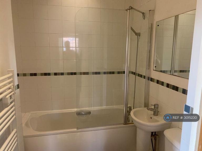 Flat Thomas Wyatt Close in Norwich