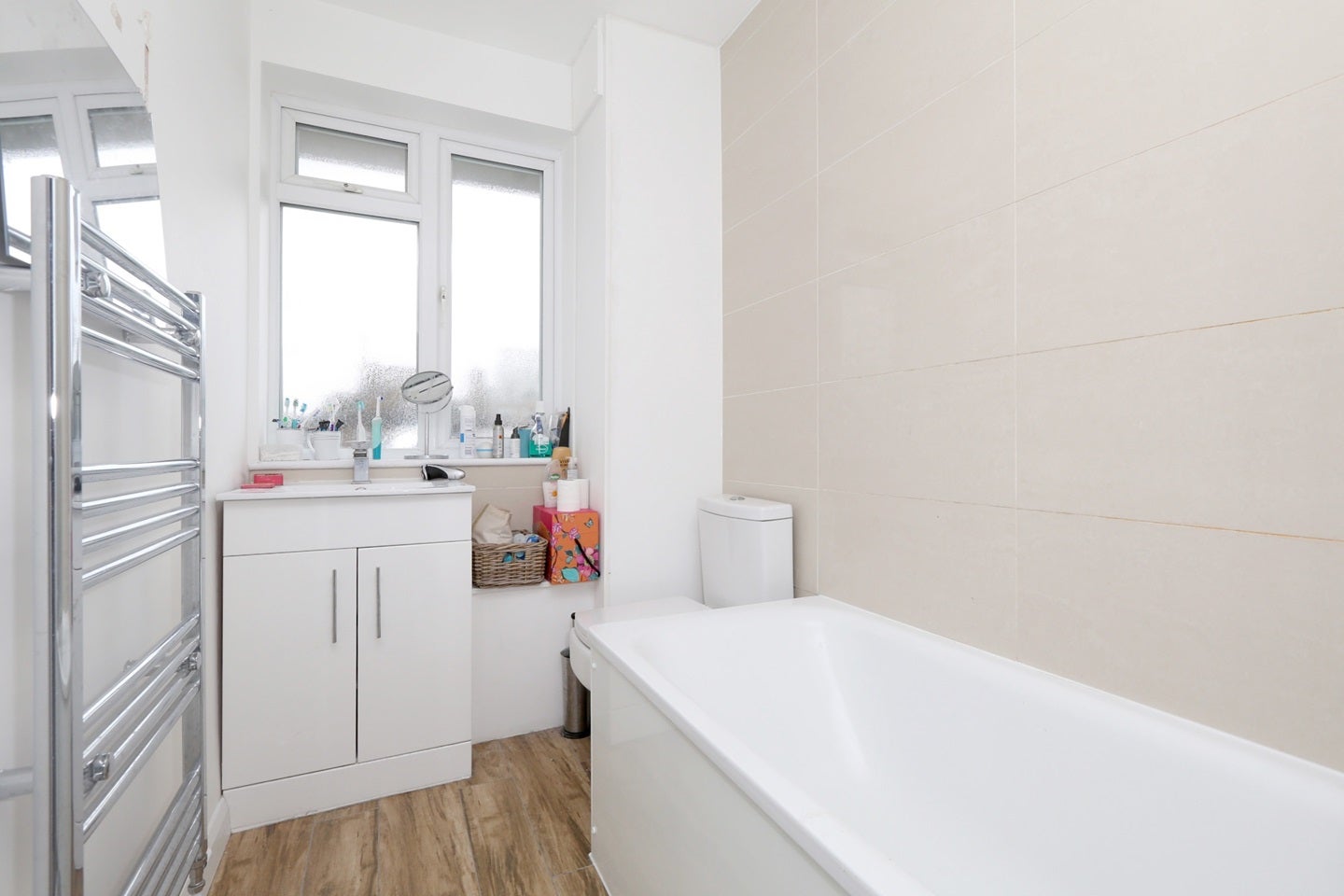Flat Elizabeth Close in Greater London