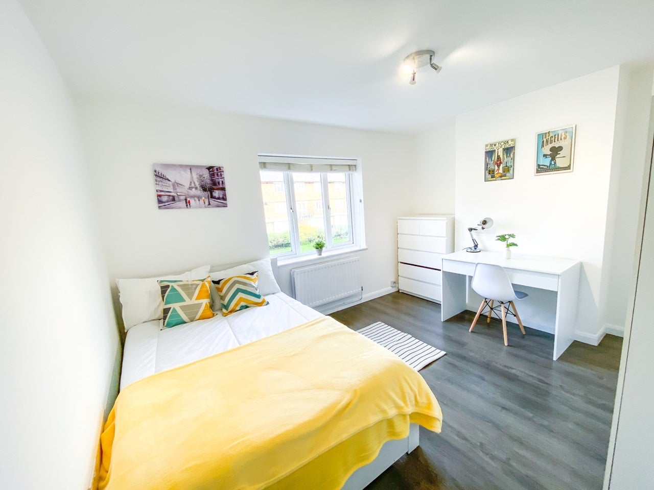 Flat Elizabeth Close in Greater London