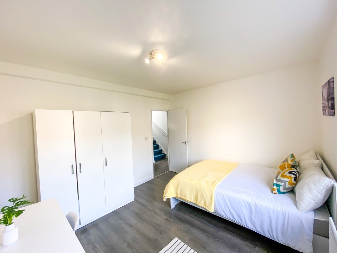 Flat Elizabeth Close in Greater London