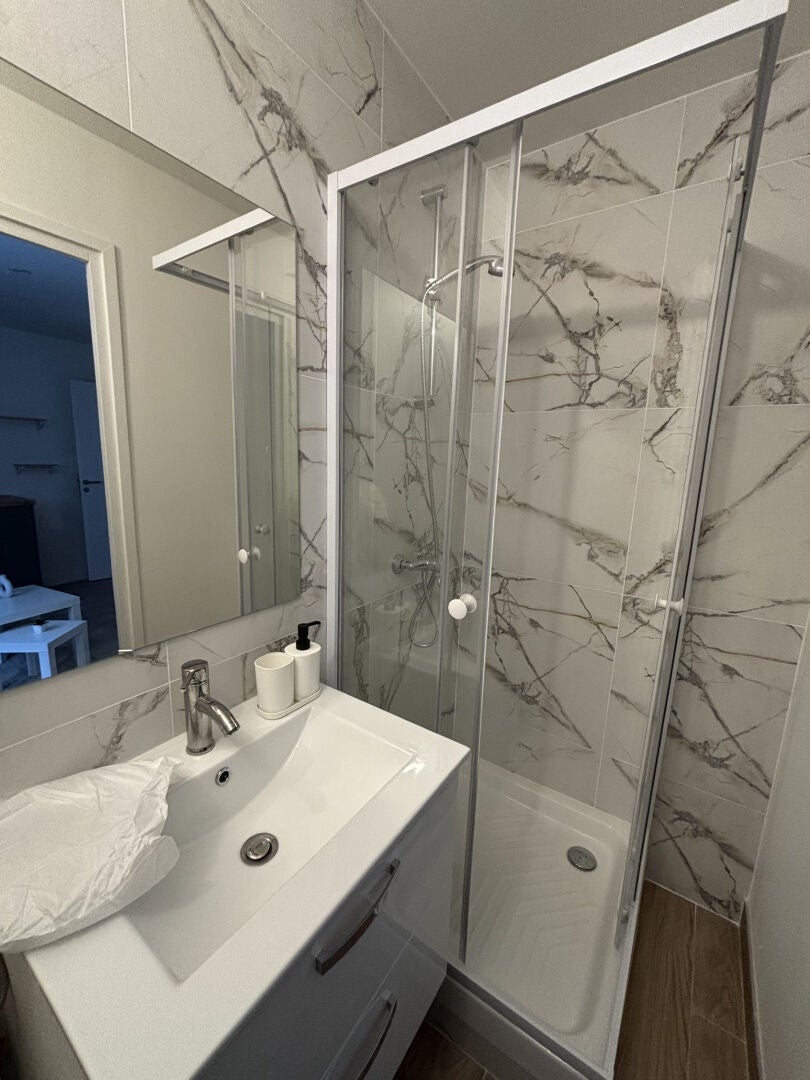 Room Rue Édouard Liévin in Drancy