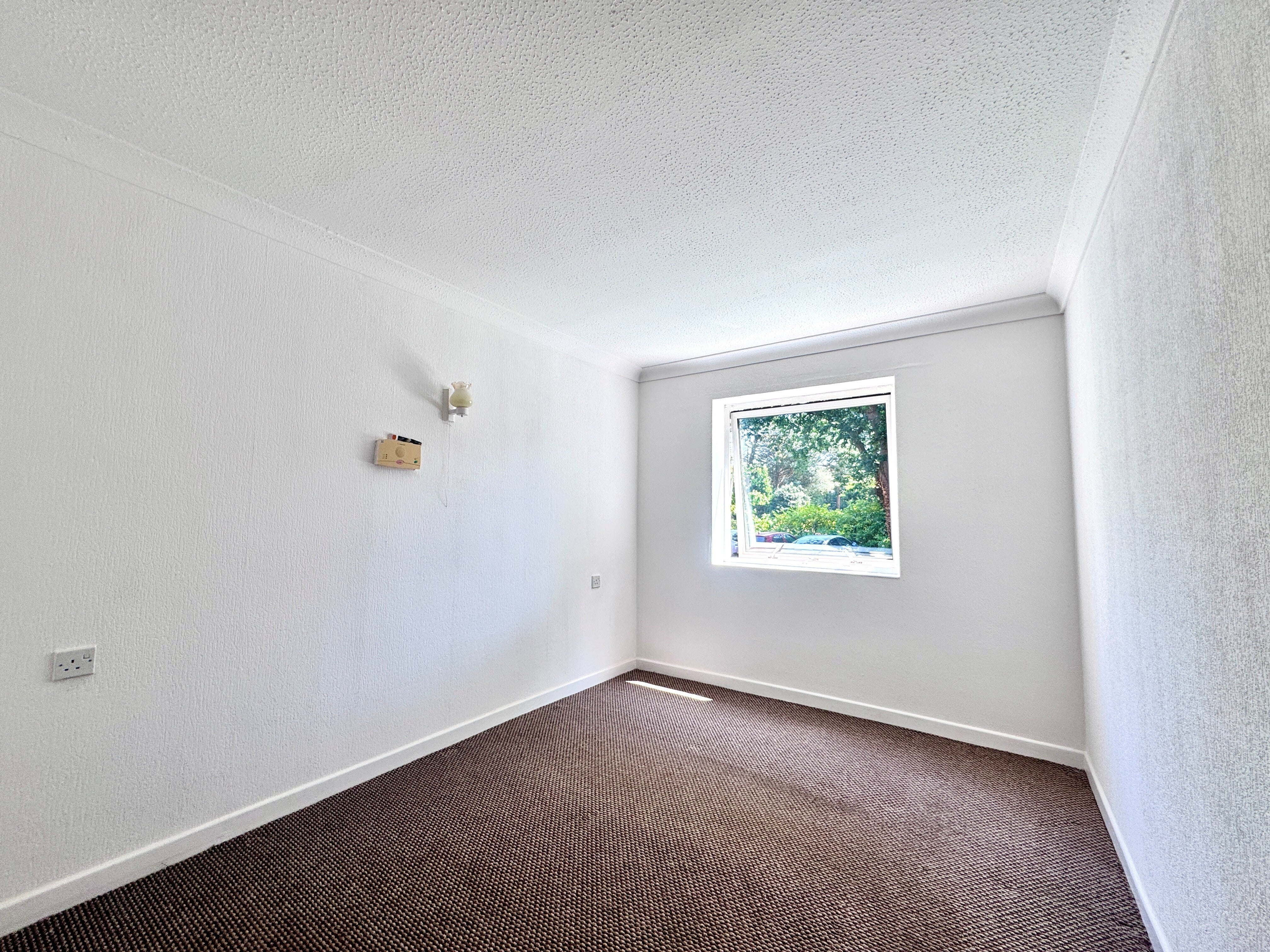 Flat Wimborne Road in Bournemouth