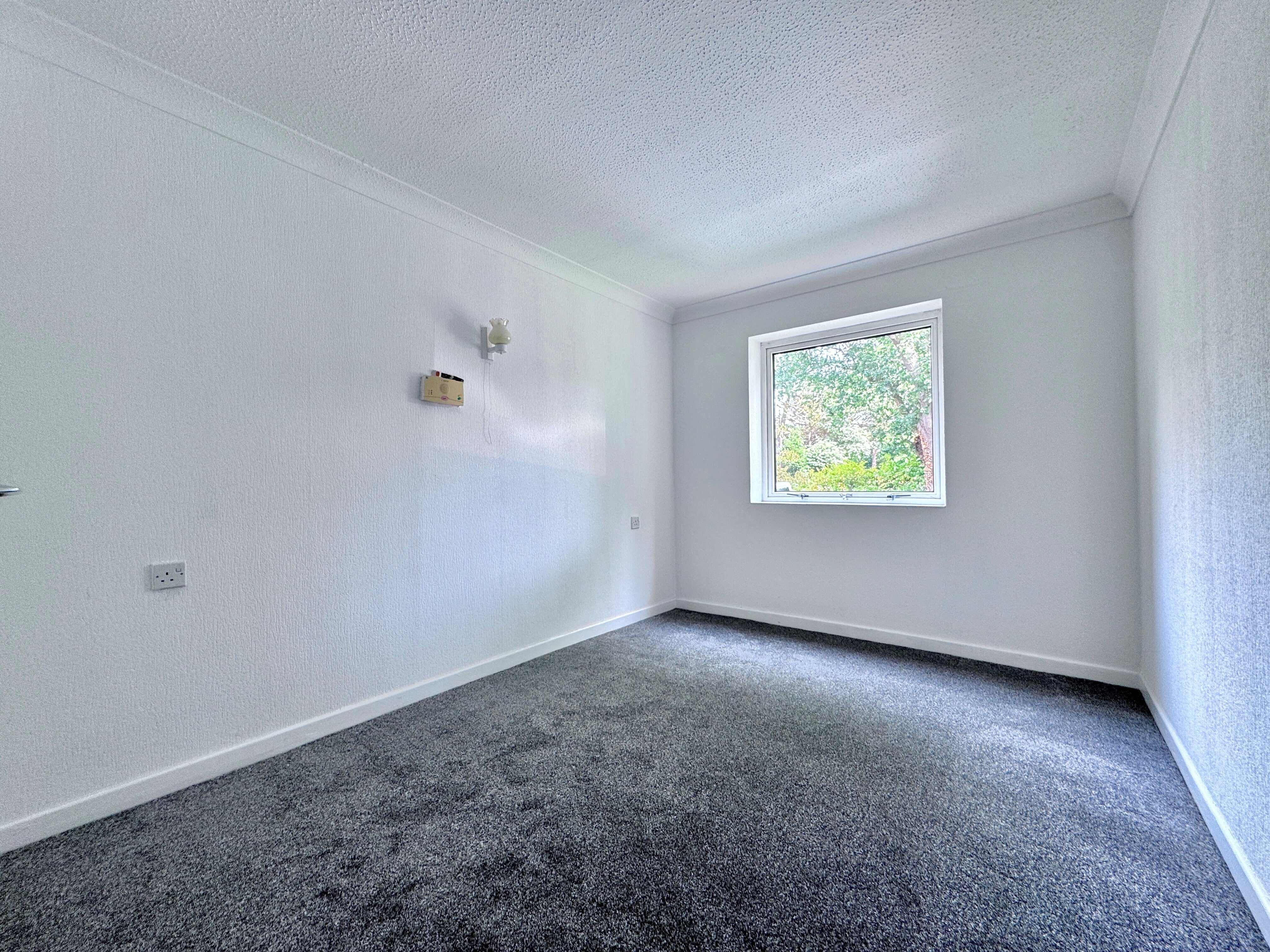 Flat Wimborne Road in Bournemouth