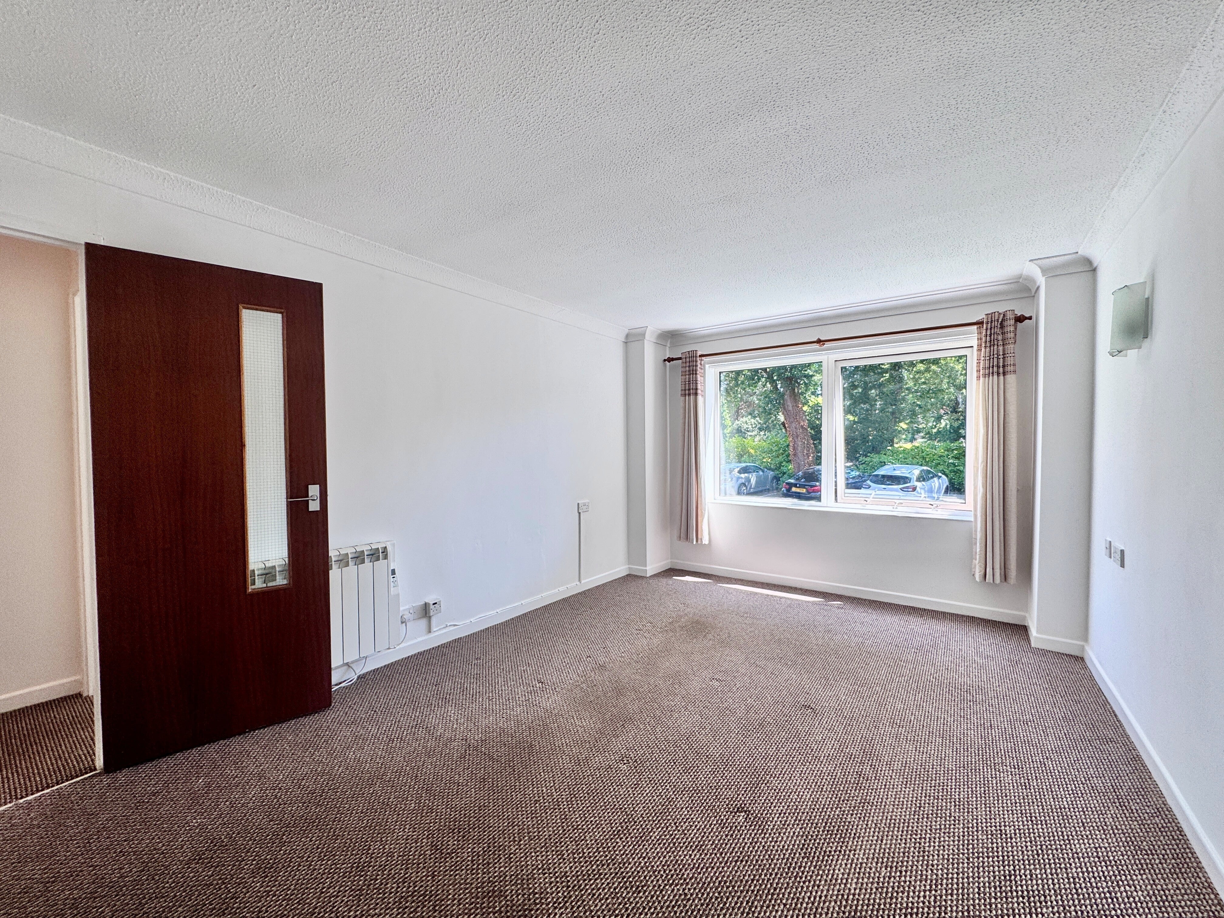 Flat Wimborne Road in Bournemouth