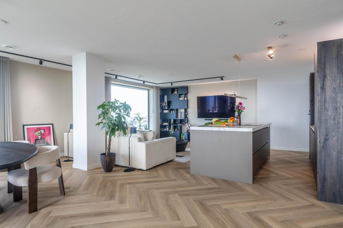 Appartement te koop: Radarweg 448, Amsterdam