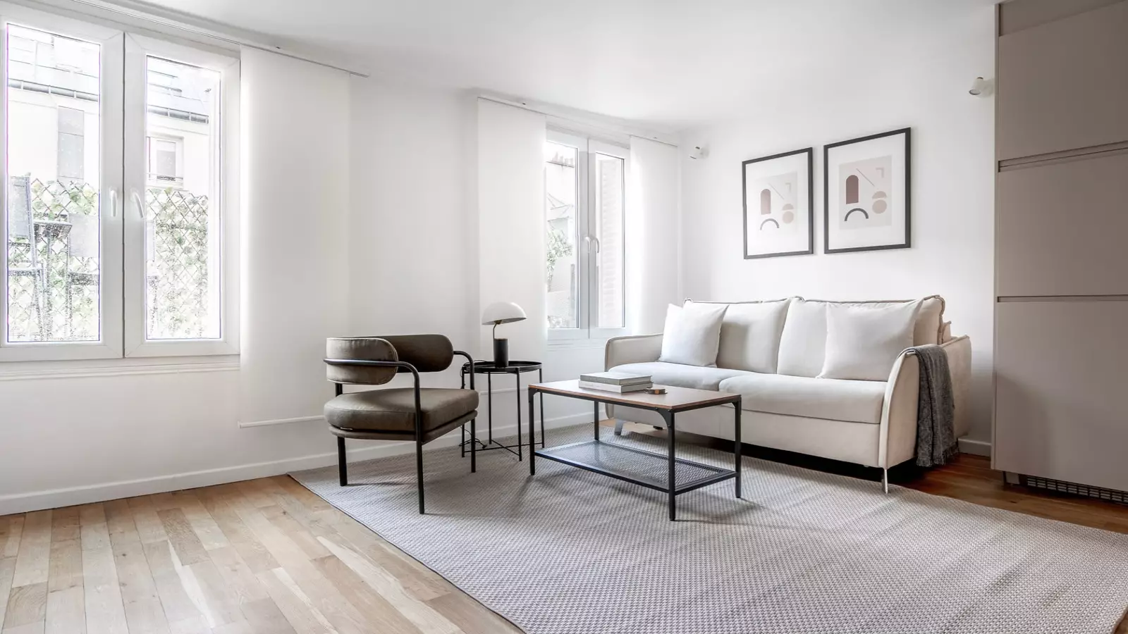 Flat Rue Thérèse in Paris