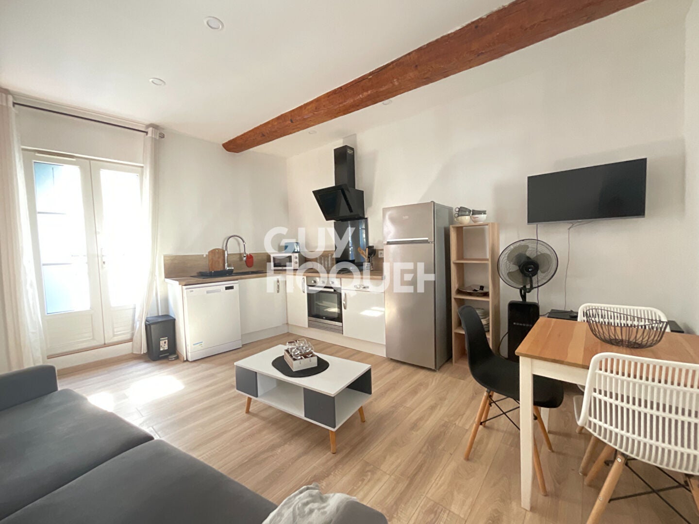 Appartement Avenue Fabre de Sérignan à L'Isle-sur-la-Sorgue