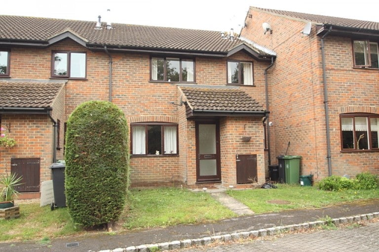 House Angelica Road in Surrey Heath