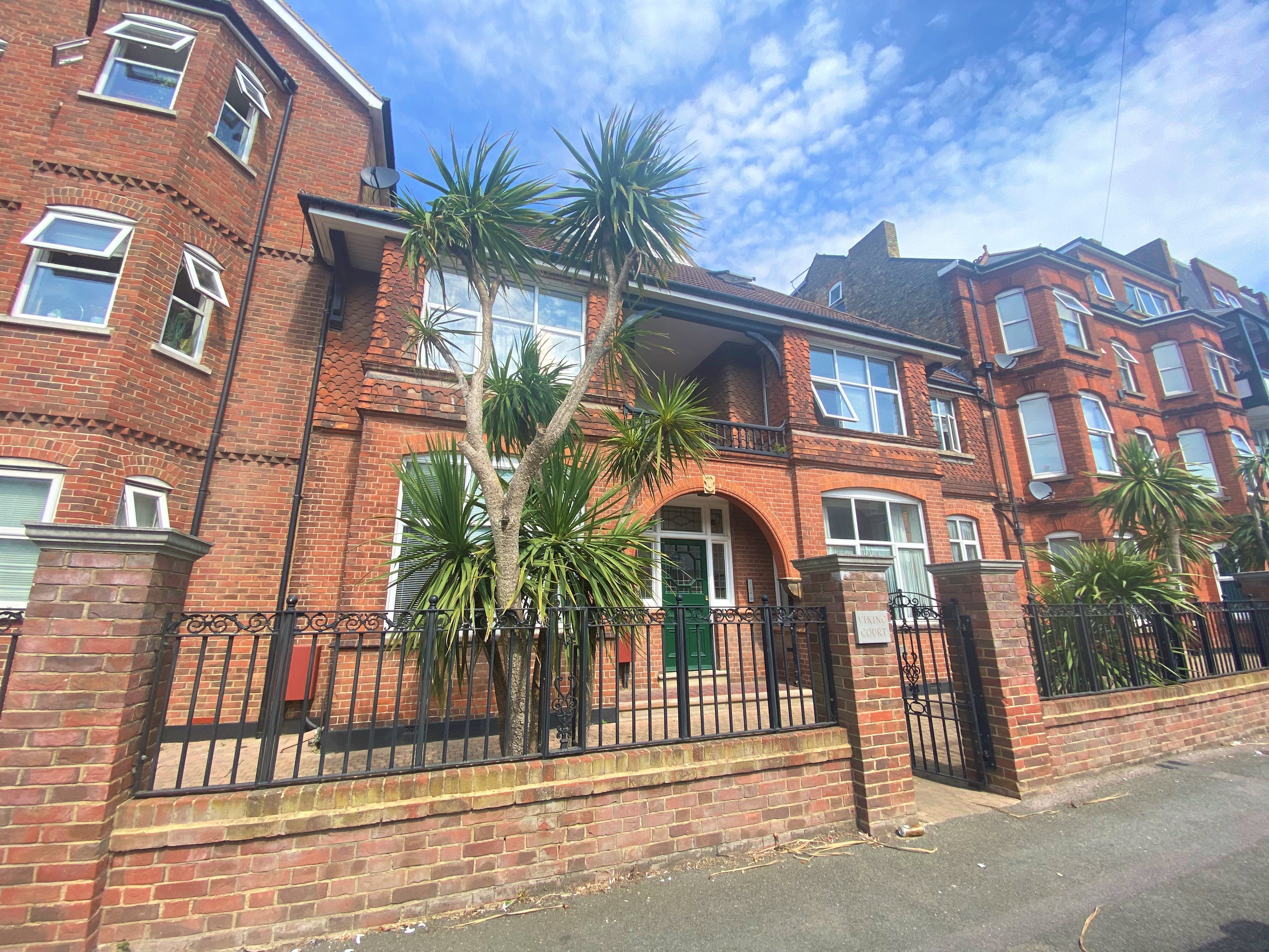 Flat Cliftonville Avenue in Thanet