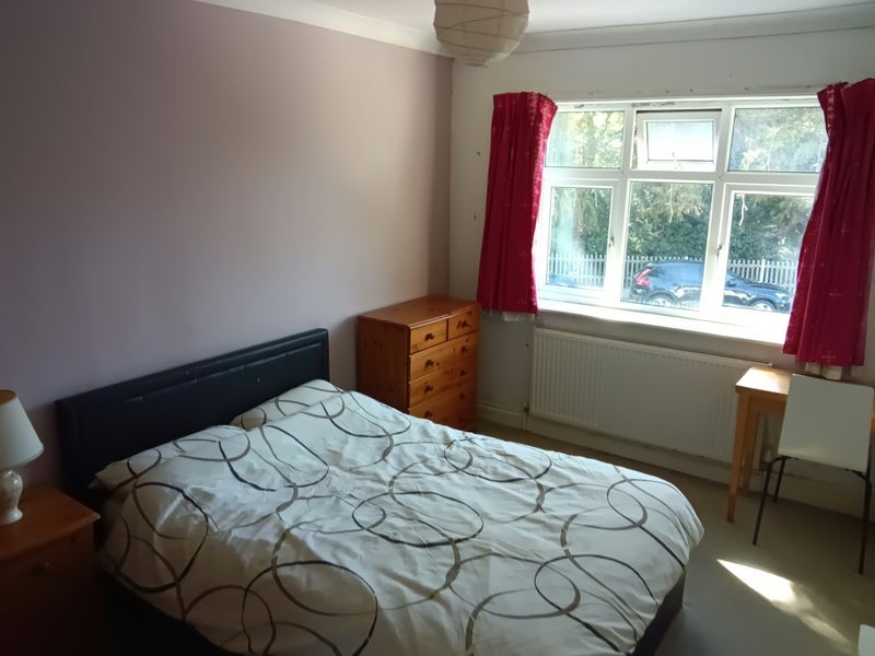 Room Woodland Way in Greater London