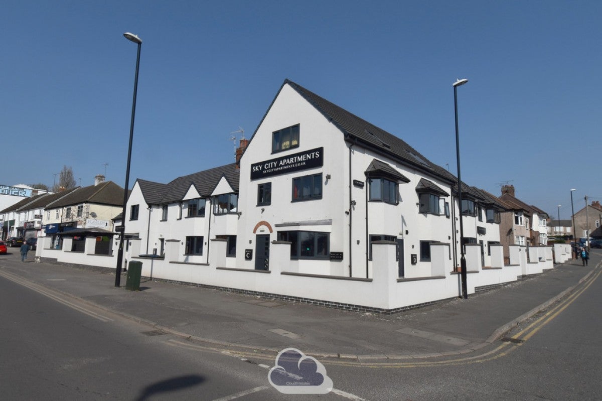 Flat Dugdale Road in Coventry