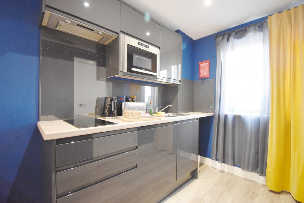 Flat Dugdale Road in Coventry