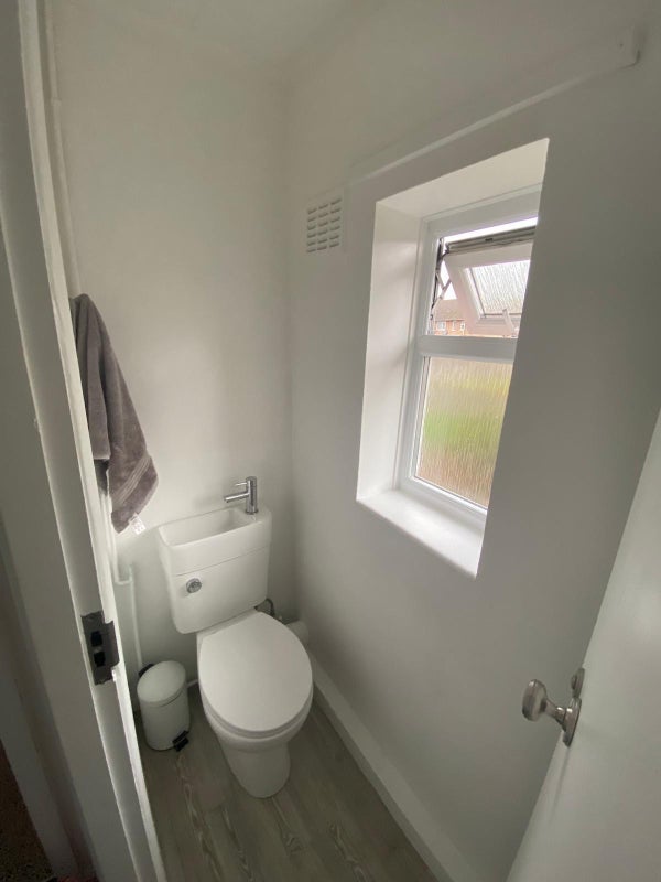 Room New Ashby Road in Charnwood