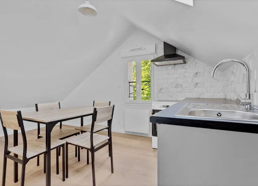 Flat Rue de Rouvres in Montgeron