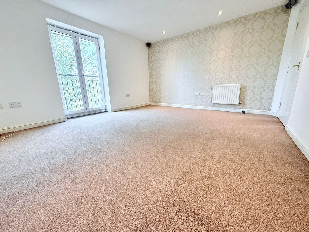 Flat Browning Drive in Wickford