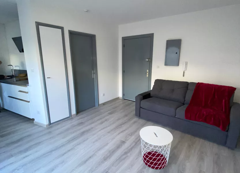 Appartement Avenue Roger Donnadieu à Salon-de-Provence