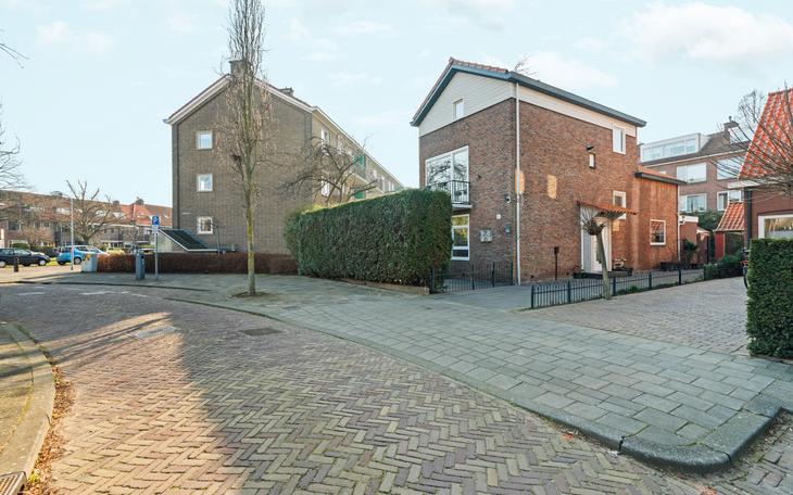 Cremerstraat 1 in Voorburg