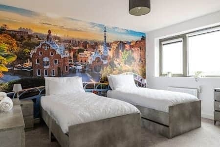 Room Latchet Lane in Upton