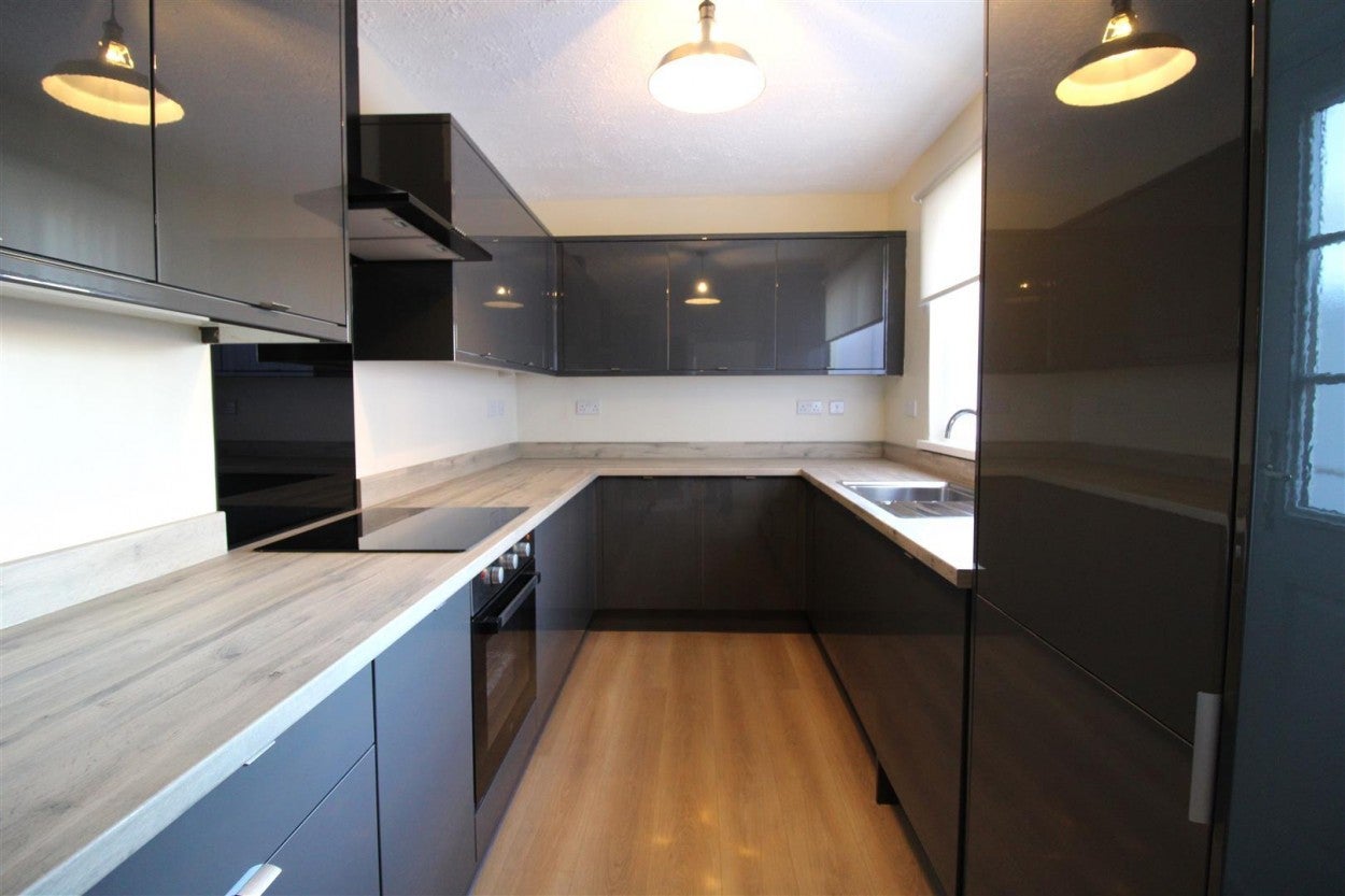 Flat Claverdon Street in Newcastle upon Tyne