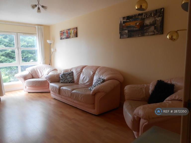 Flat Bothwell Road in Aberdeen City