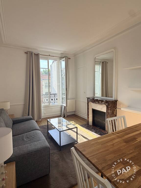 Appartement Avenue de la République à Paris