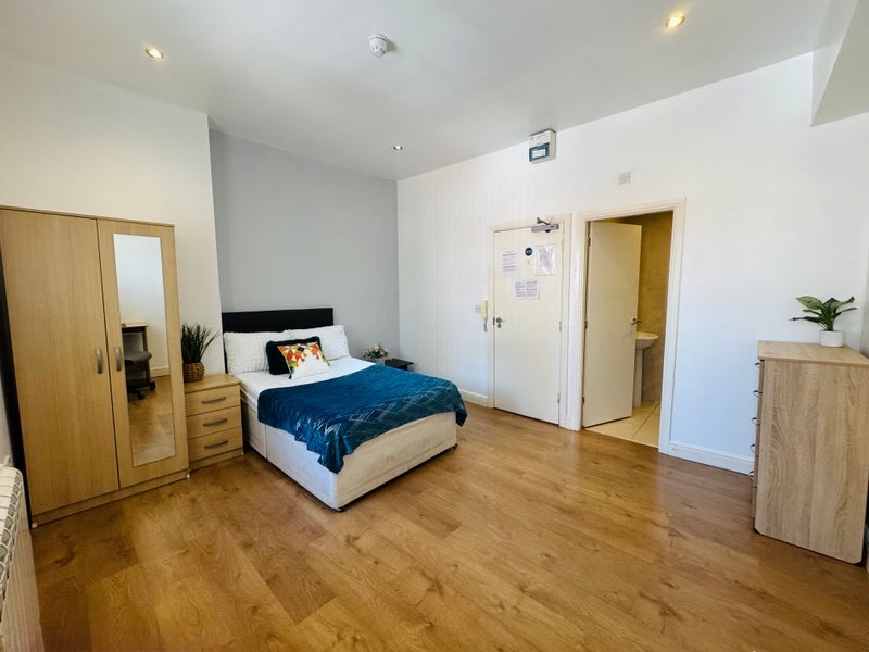 Room Newport Place in Leicester