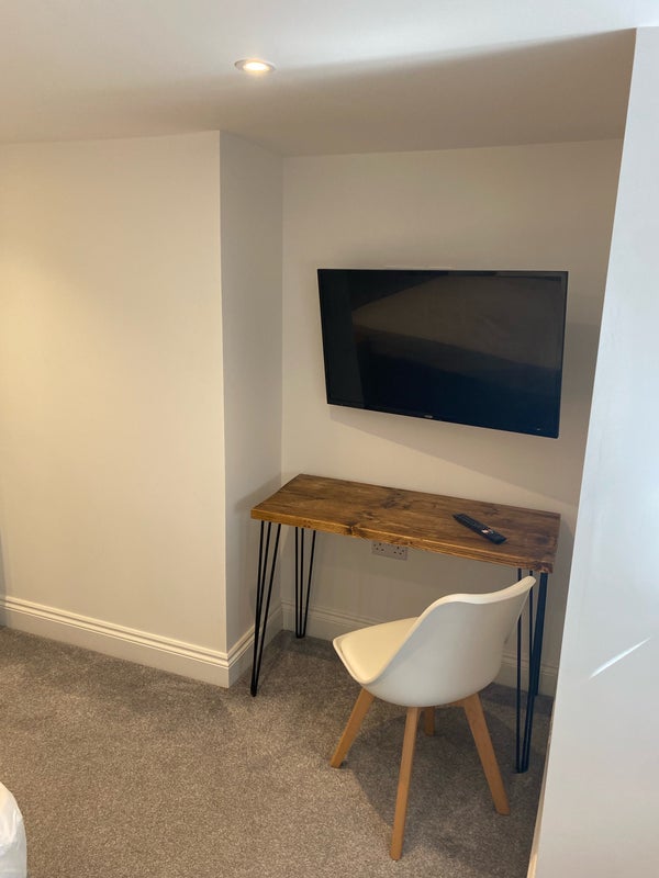 Room Bairstow Street in Preston