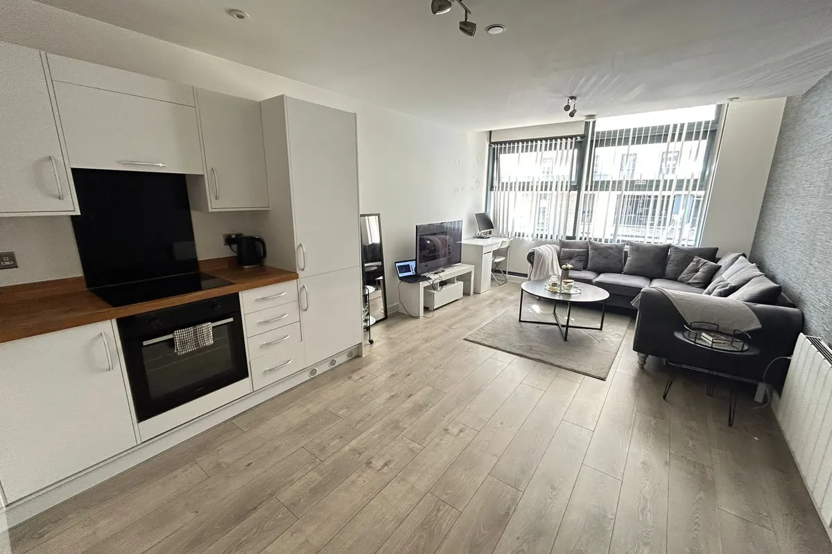 Flat Edinburgh Way in Harlow