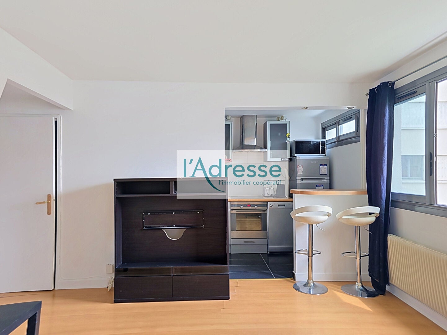 Appartement Avenue Mathurin Moreau à Paris