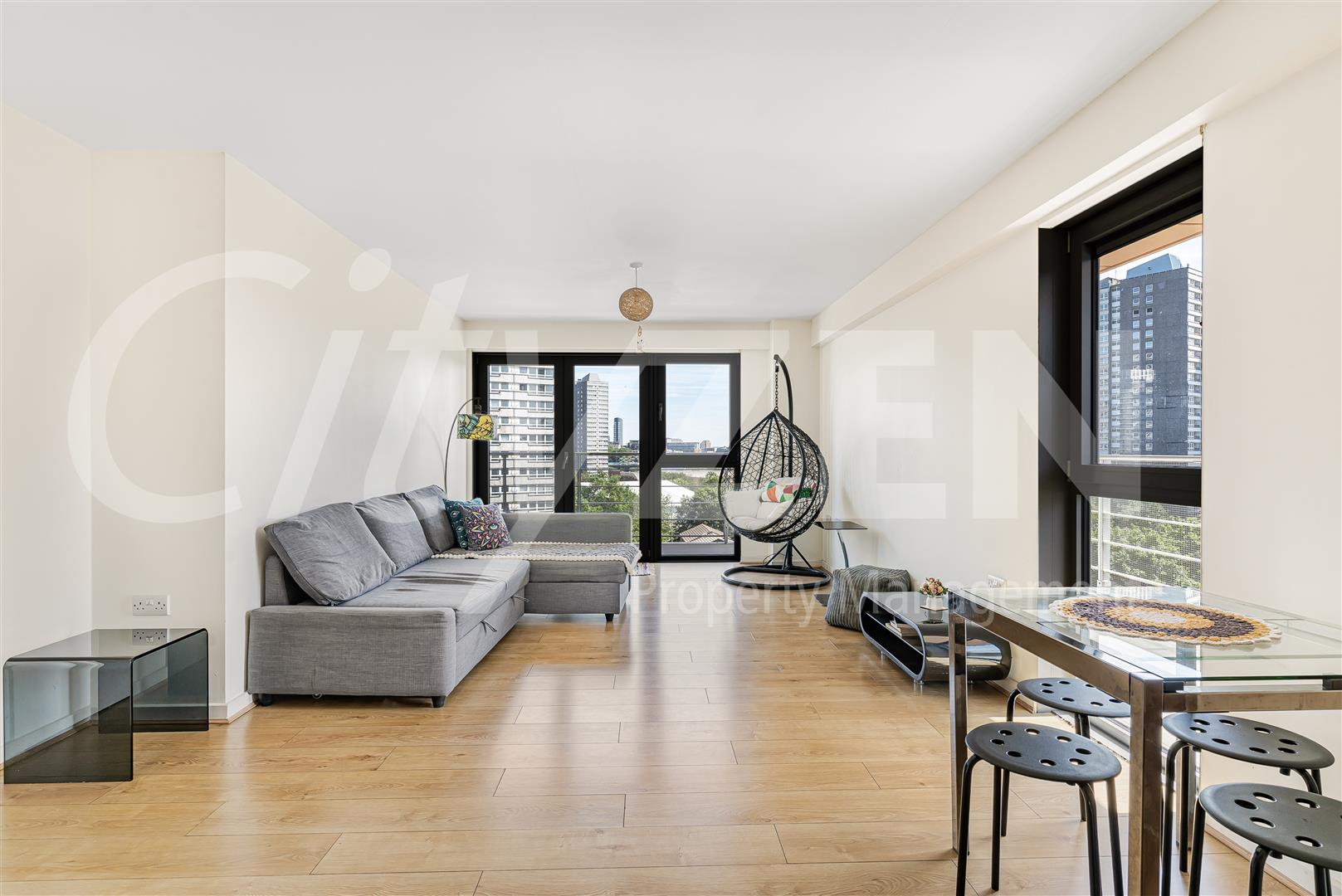 Flat Warton Road in Greater London