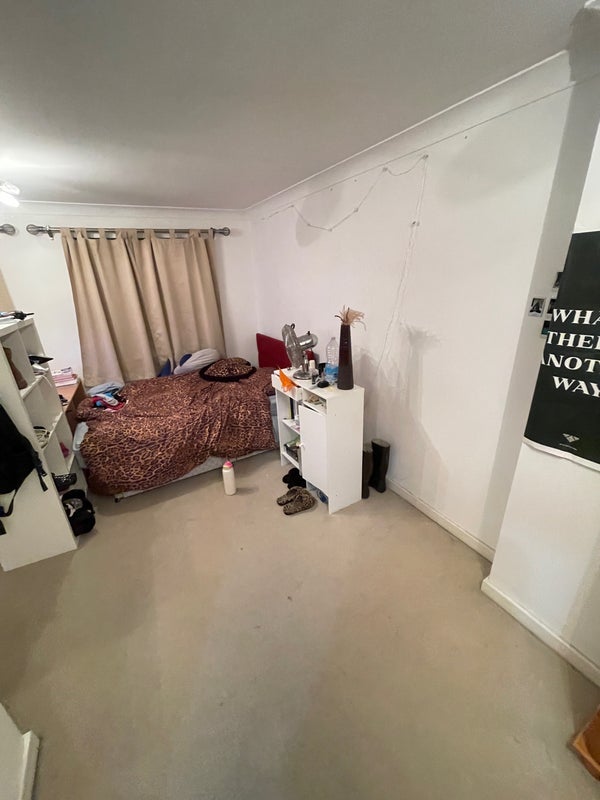 Room Pancras Way in Greater London