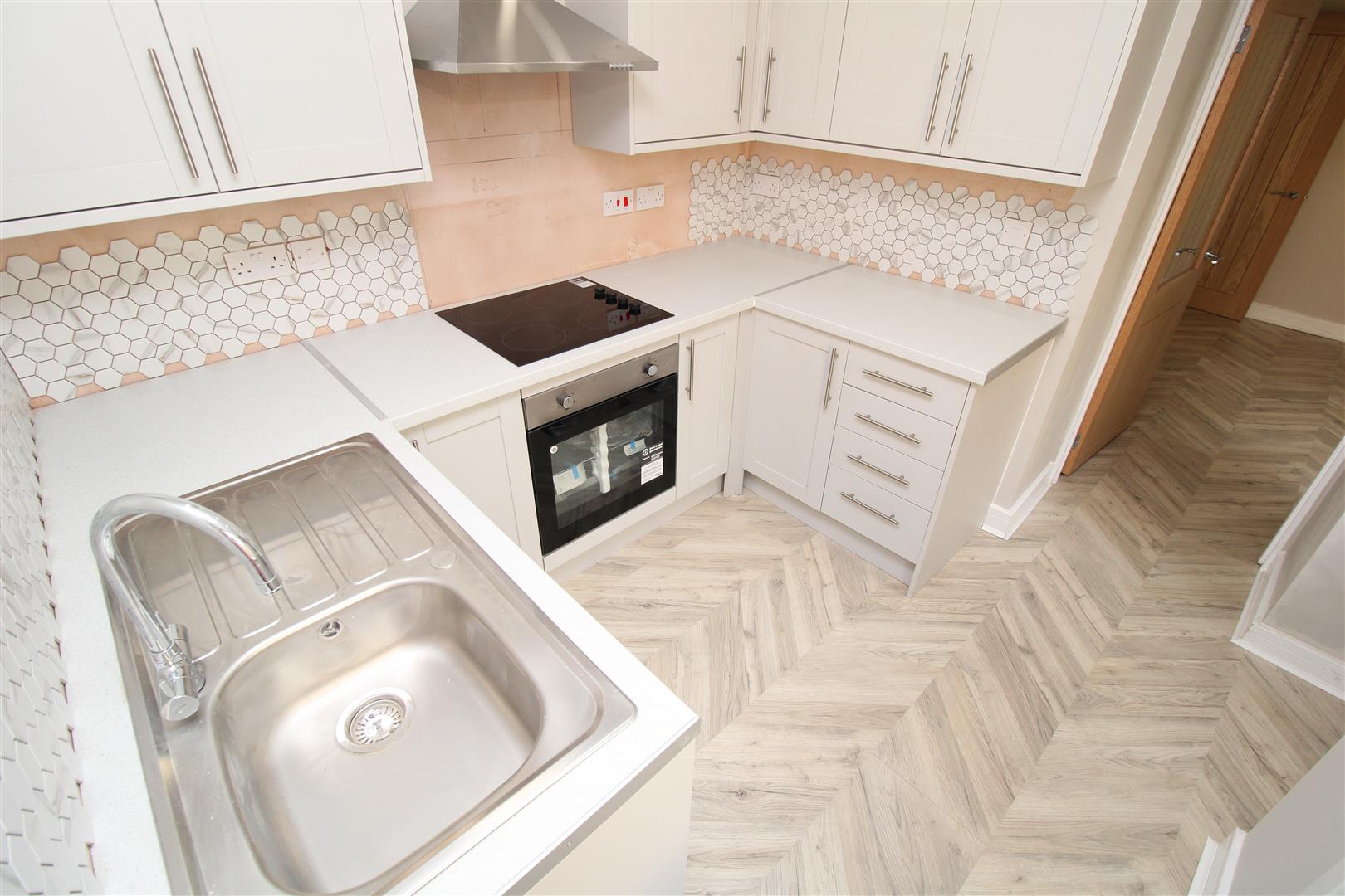 Flat Hurford Crescent in Pontypridd