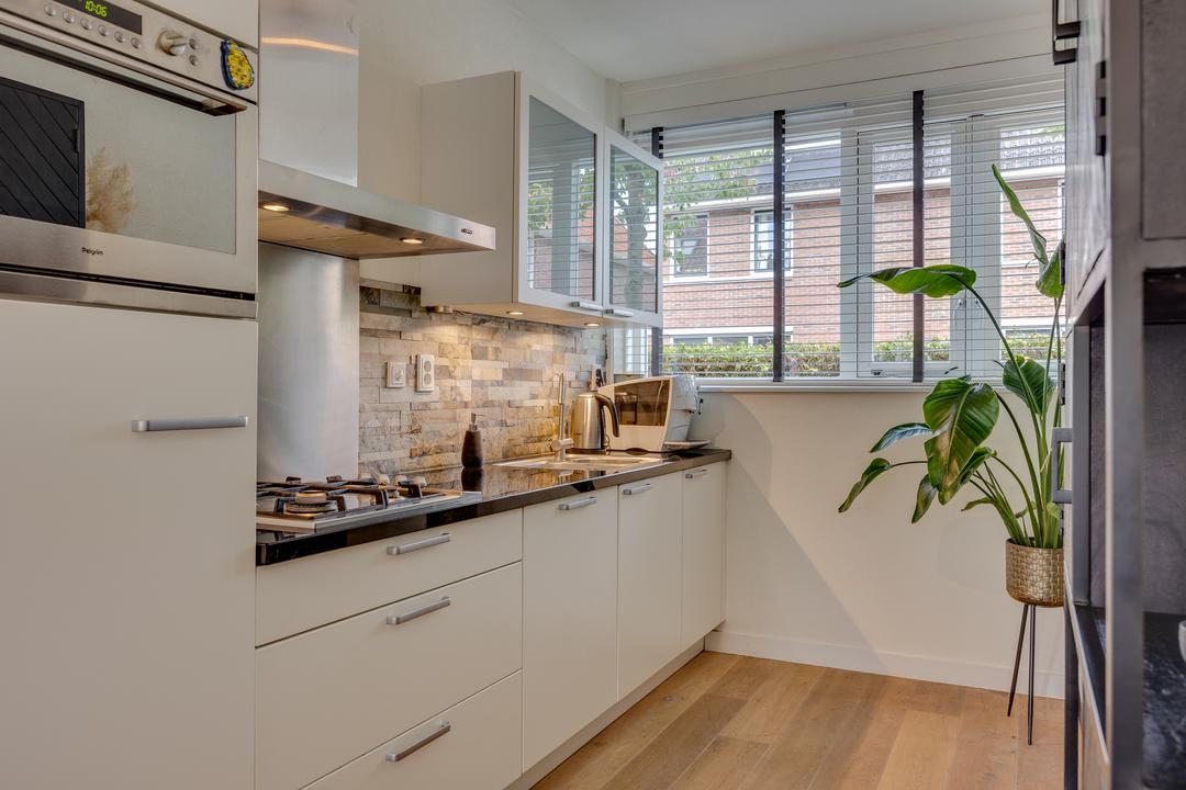 Tussenwoning te koop: Wim Vrijhoefstraat 38, Leusden