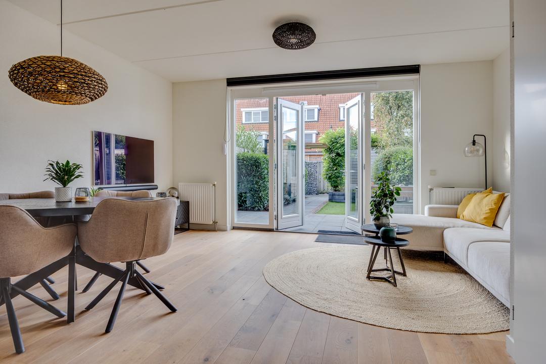 Tussenwoning te koop: Wim Vrijhoefstraat 38, Leusden