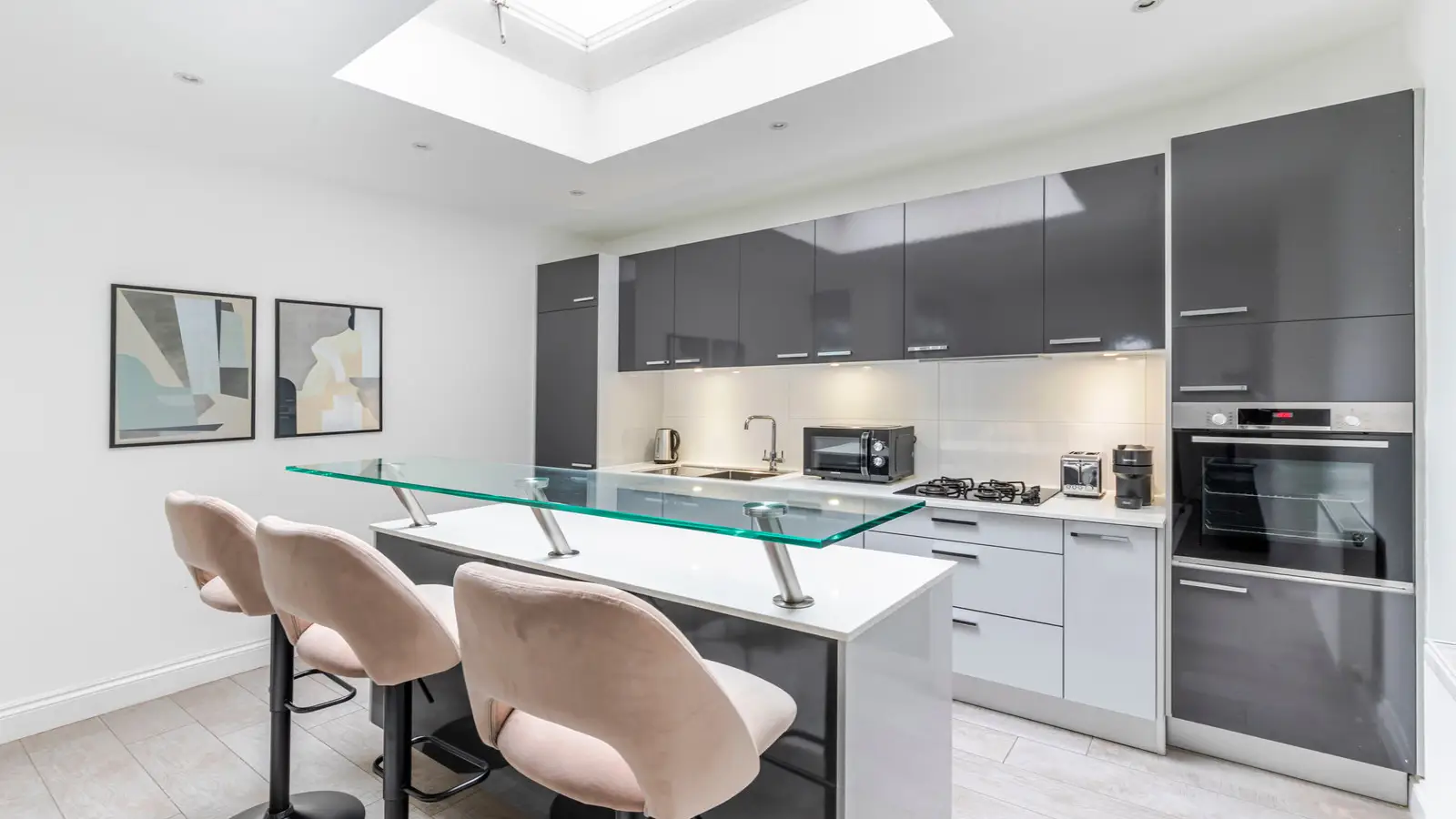 Flat Shroton Street in City of Westminster