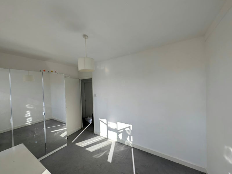 Room Chelsea Manor Street in Greater London