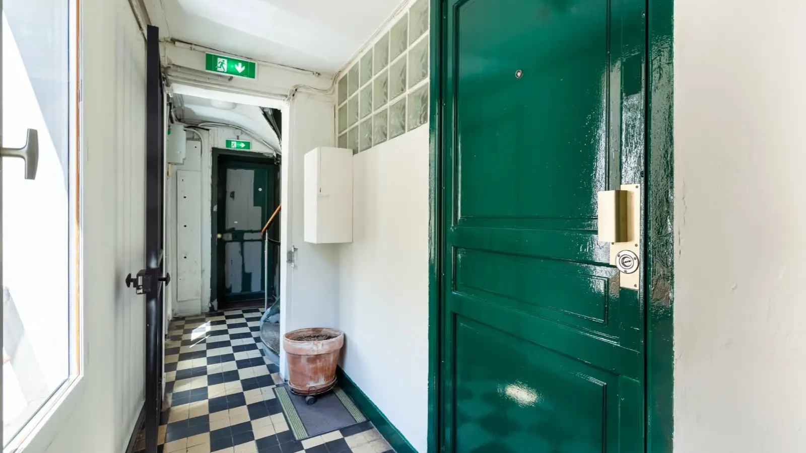 Appartement Rue Jacques Cœur à Paris