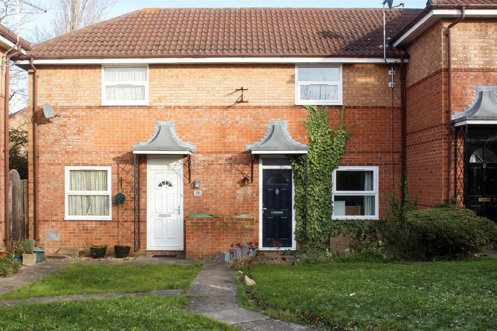 House Newbridge Oval in Shenley Brook End